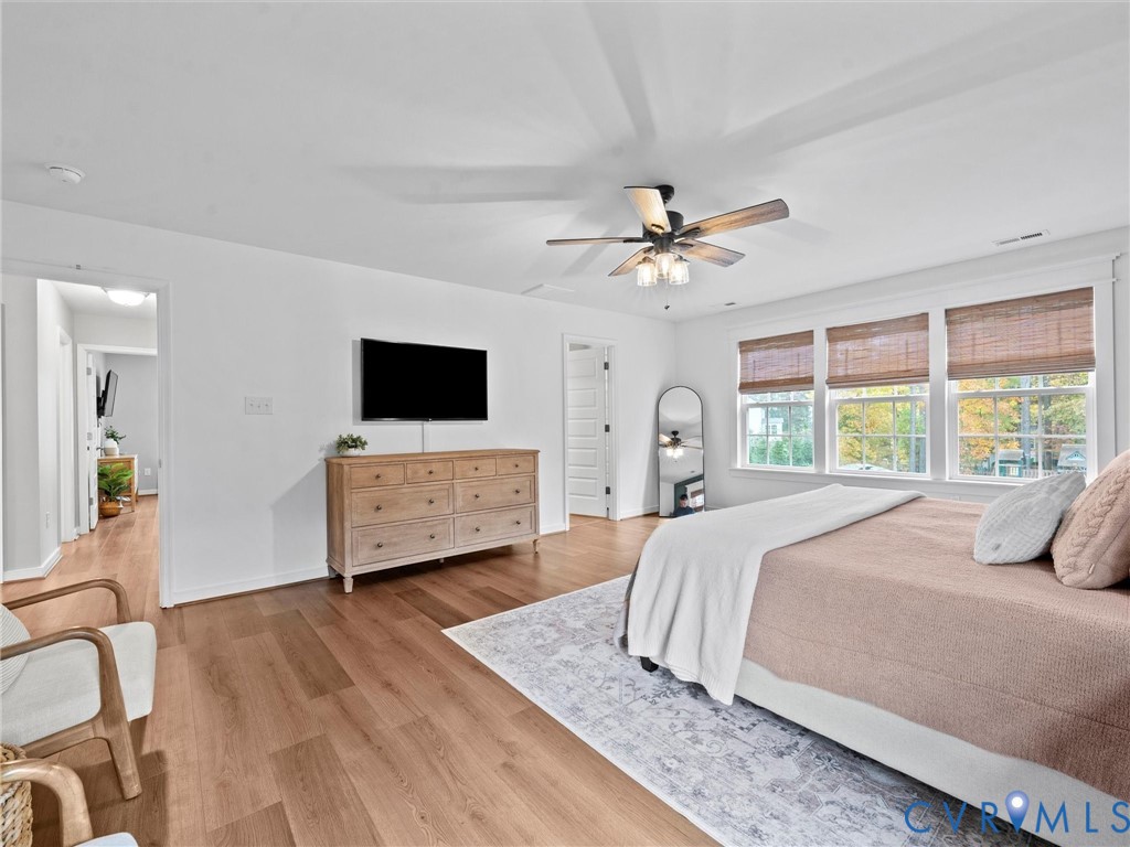 8207 Wolfboro Ct