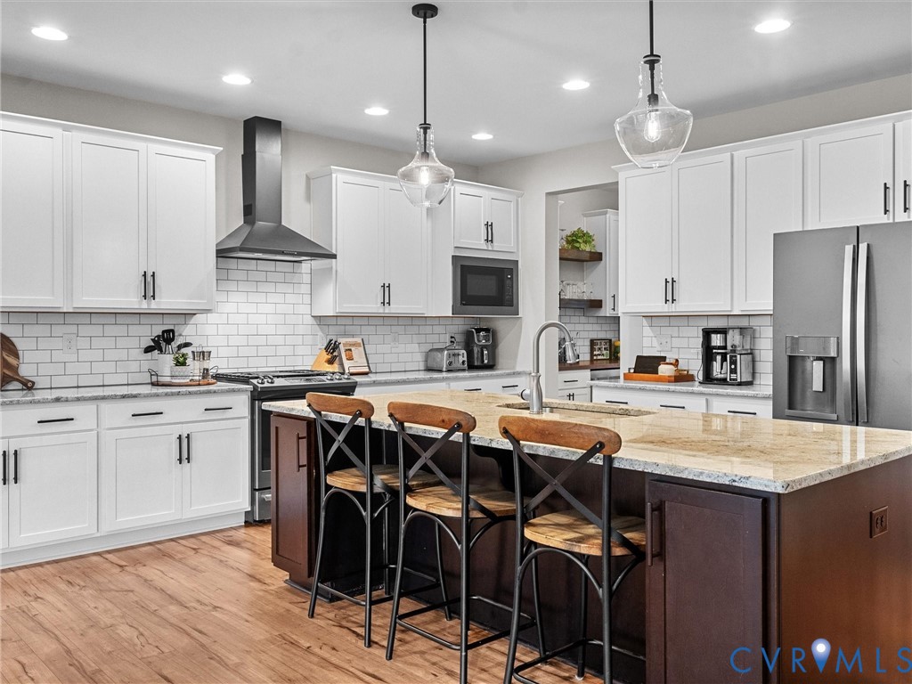 8207 Wolfboro Ct