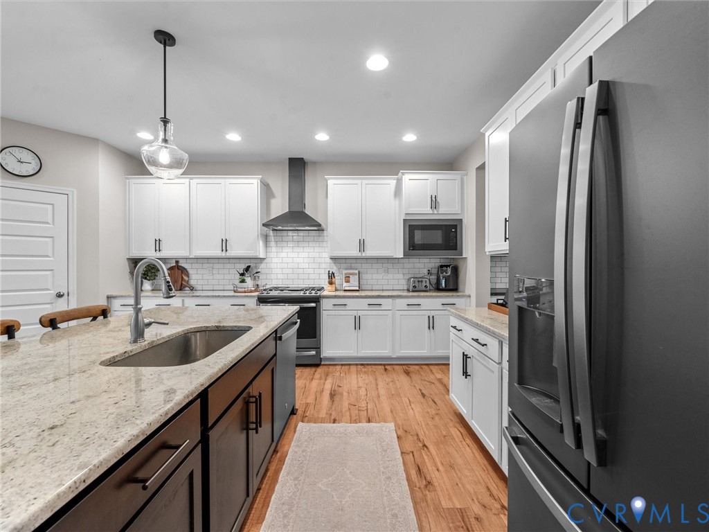 8207 Wolfboro Ct