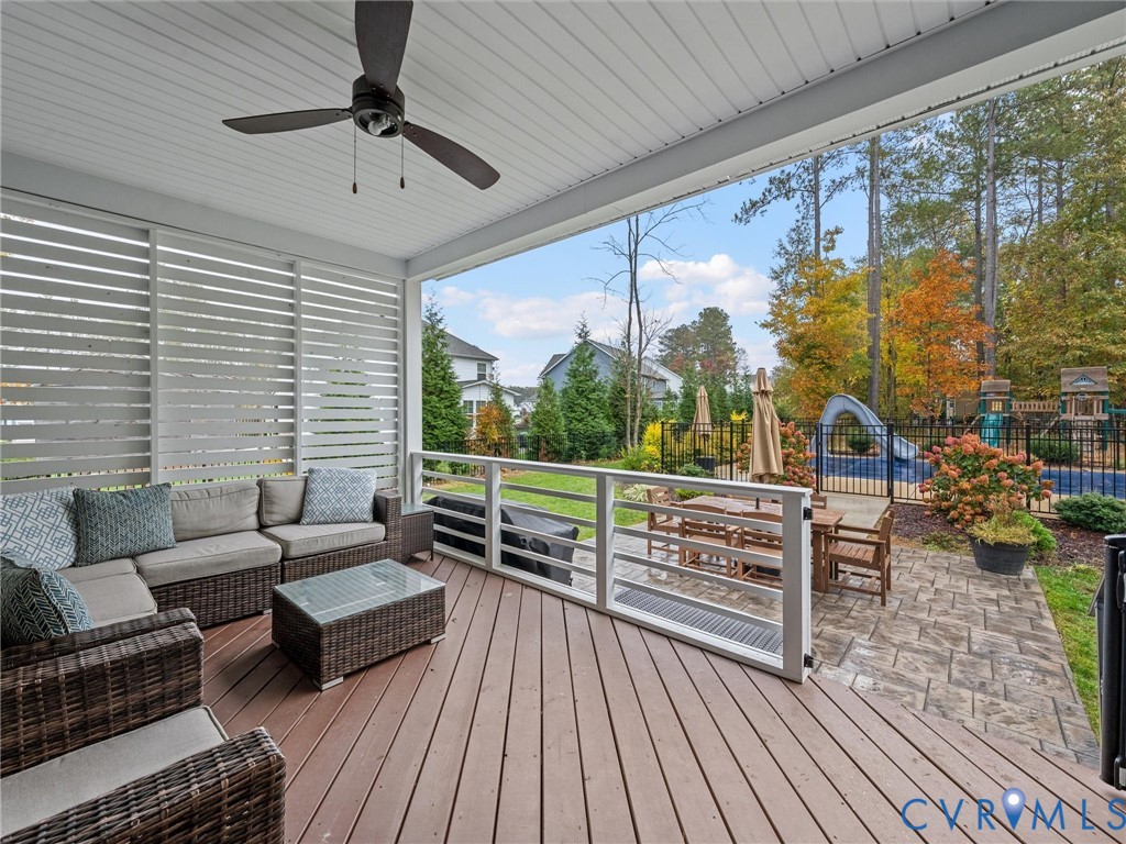 8207 Wolfboro Ct