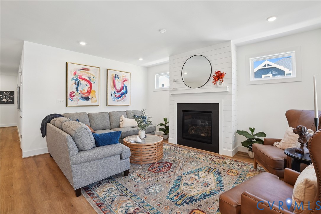 7813 Oak Grove Tree Dr