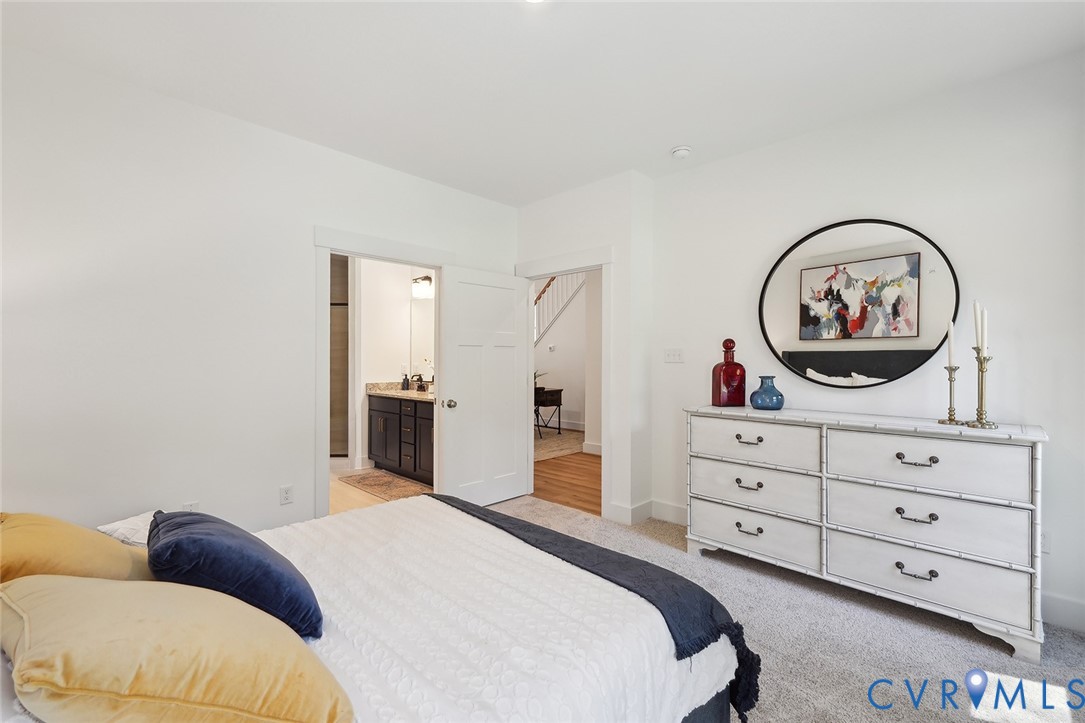 7813 Oak Grove Tree Dr