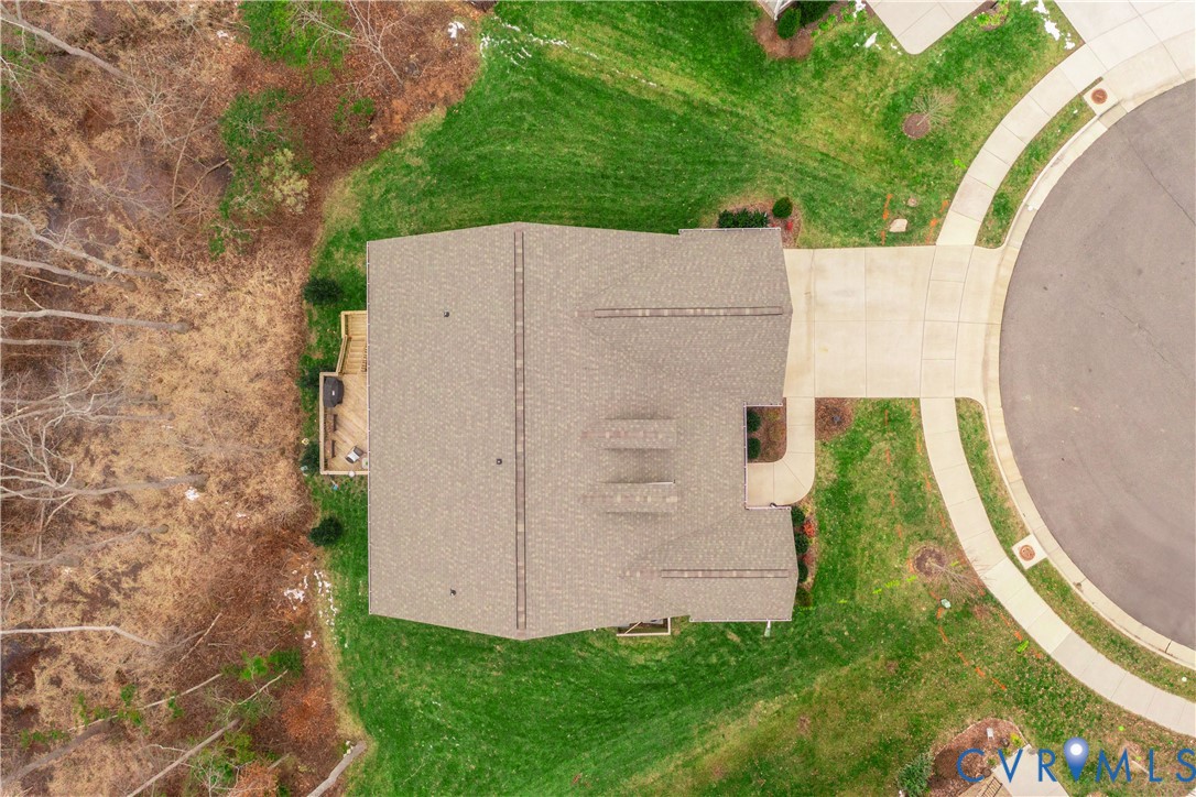 10100 Izer Ct