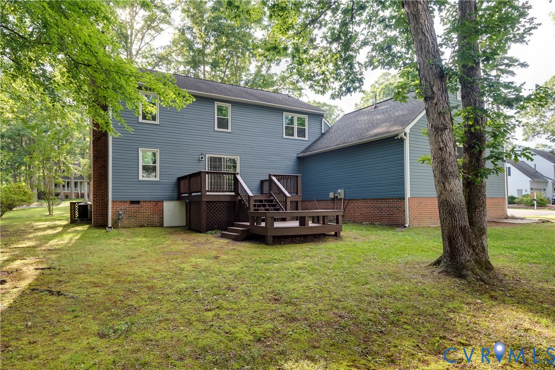 1301 Wesanne Ln