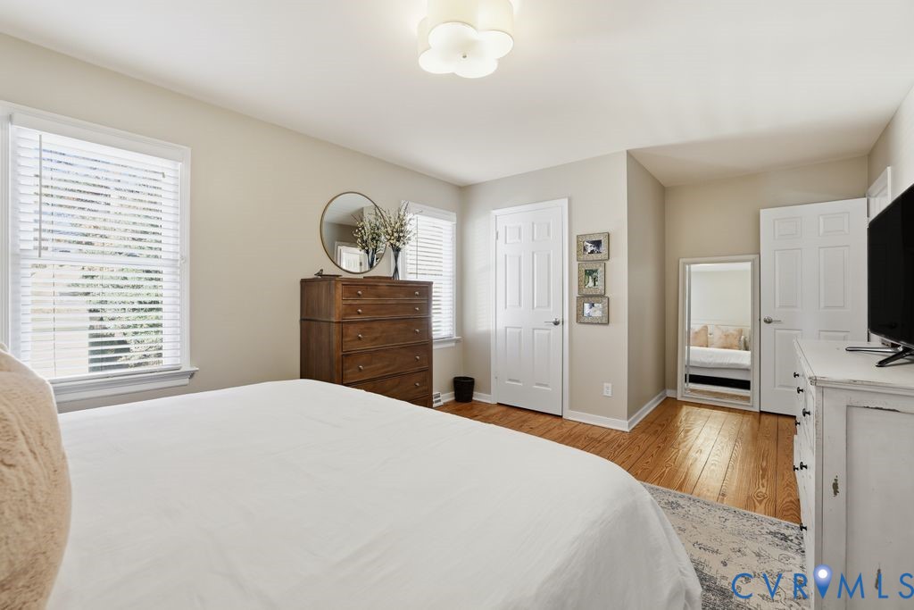 2406 Mountainbrook Dr