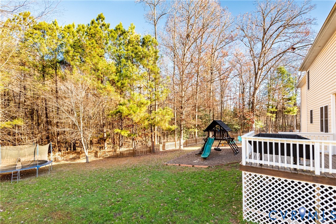 15530 Twisted Cedar Ct