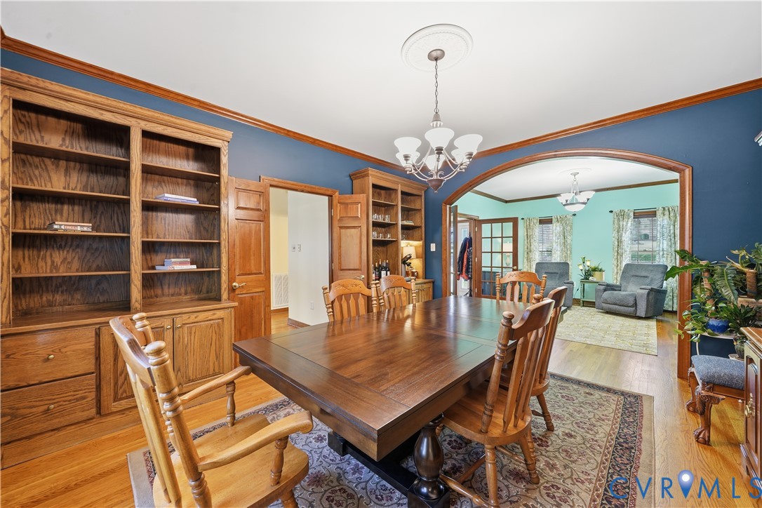 13805 Beechwood Point Cir