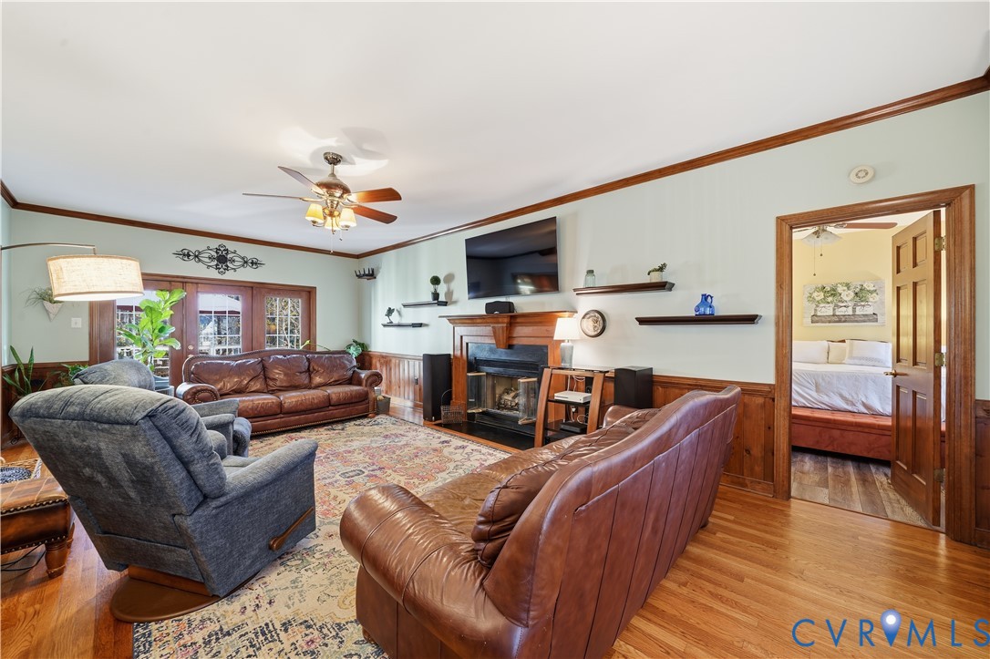 13805 Beechwood Point Cir