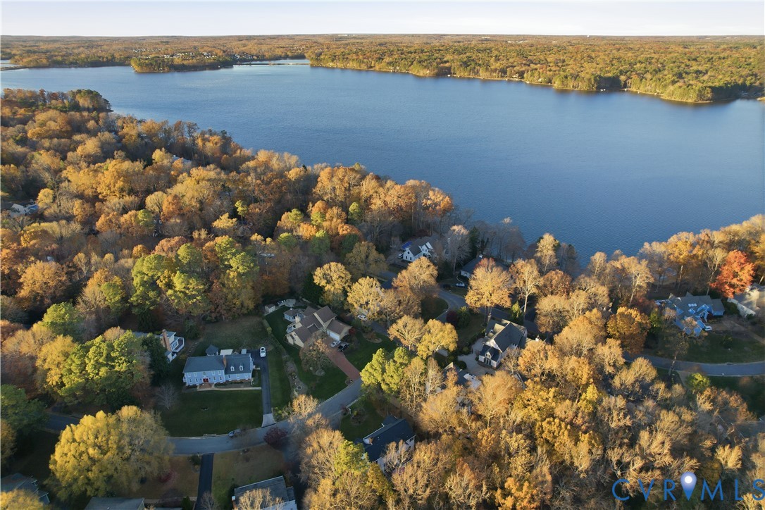 13805 Beechwood Point Cir