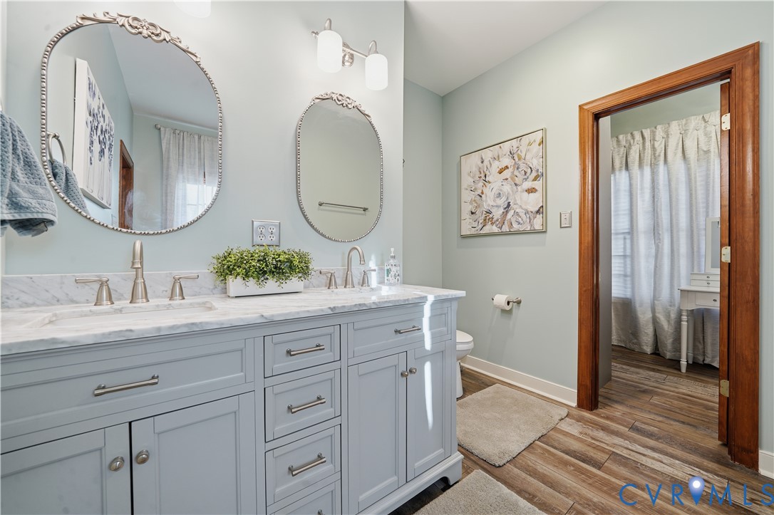 13805 Beechwood Point Cir