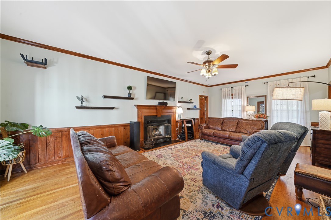 13805 Beechwood Point Cir