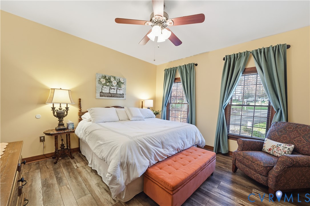 13805 Beechwood Point Cir