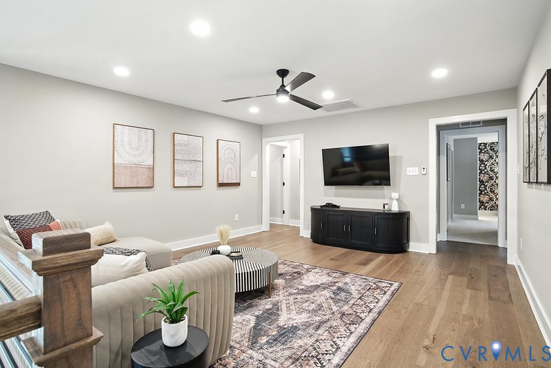 17402 Singing Bird Ct