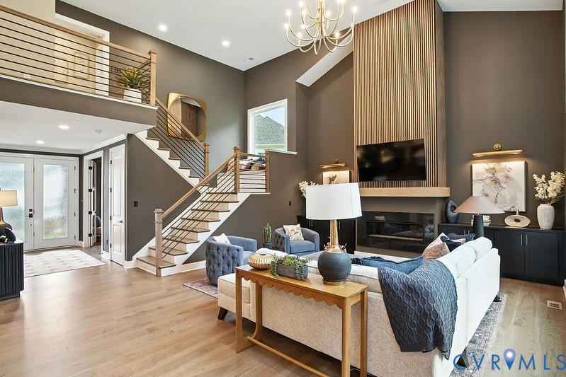 17402 Singing Bird Ct