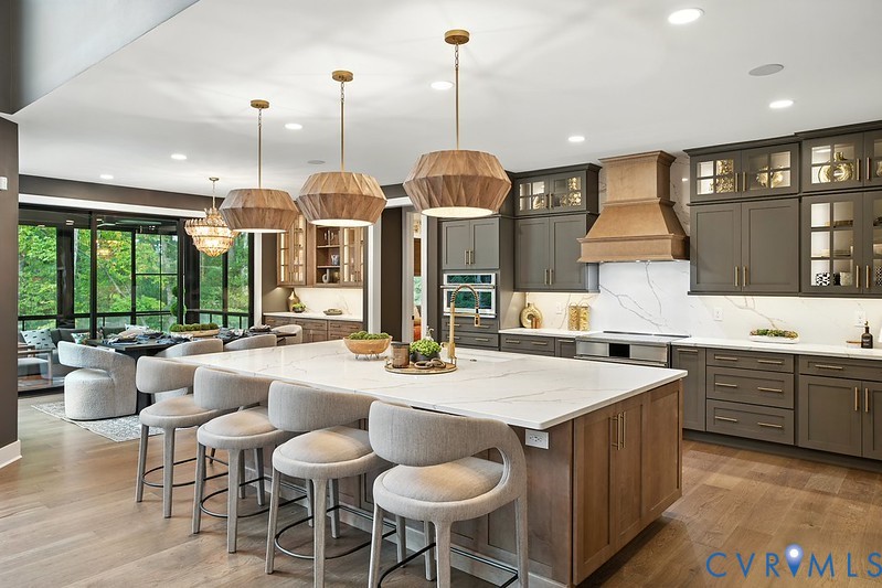 17402 Singing Bird Ct