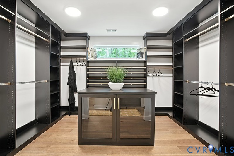 17402 Singing Bird Ct