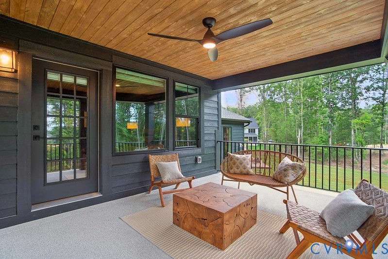 17402 Singing Bird Ct