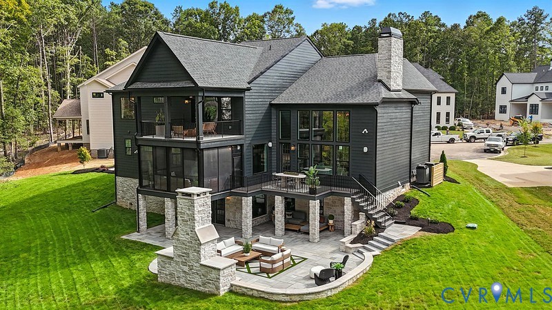 17402 Singing Bird Ct