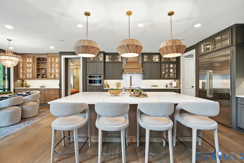 17402 Singing Bird Ct