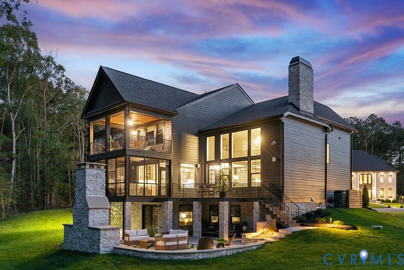 17402 Singing Bird Ct