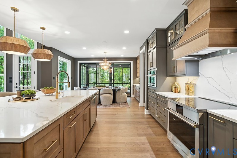 17402 Singing Bird Ct