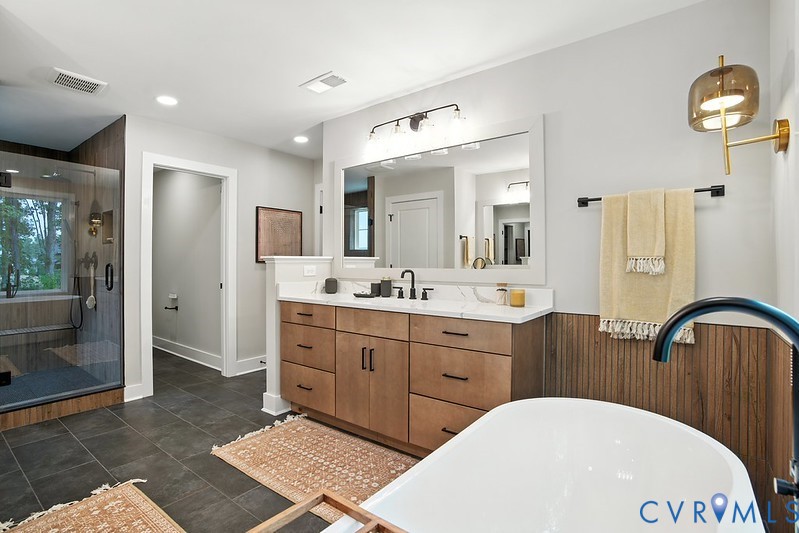 17402 Singing Bird Ct