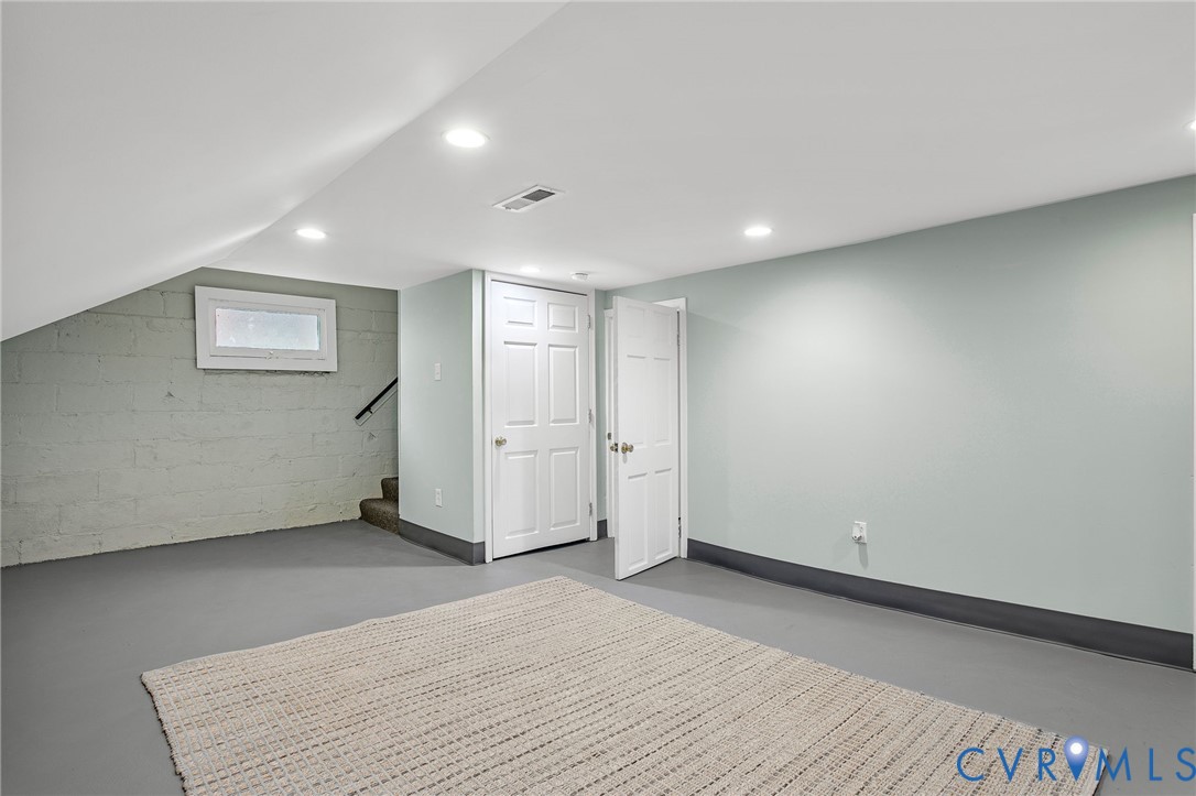 3205 North Ave
