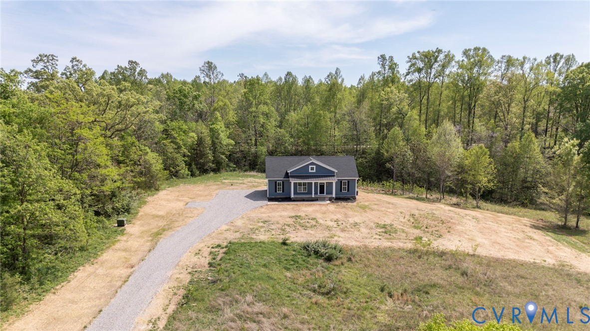 7566 Prince Edward Hwy