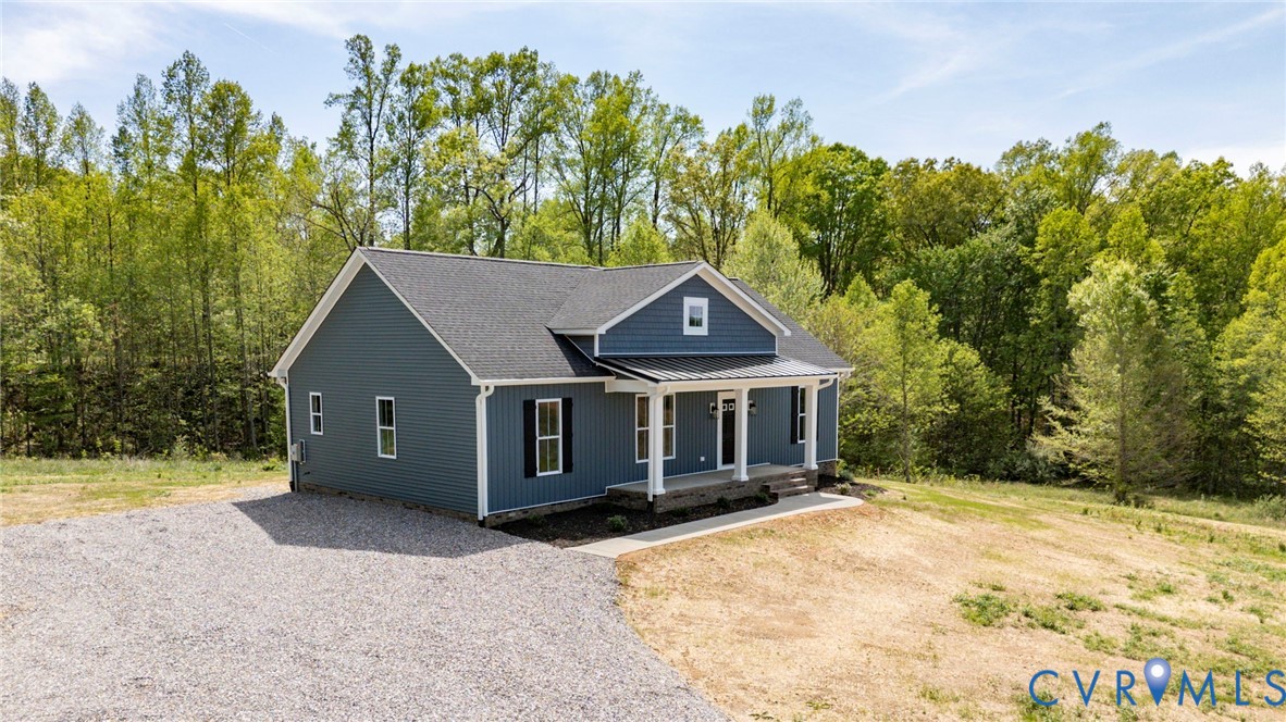 7566 Prince Edward Hwy