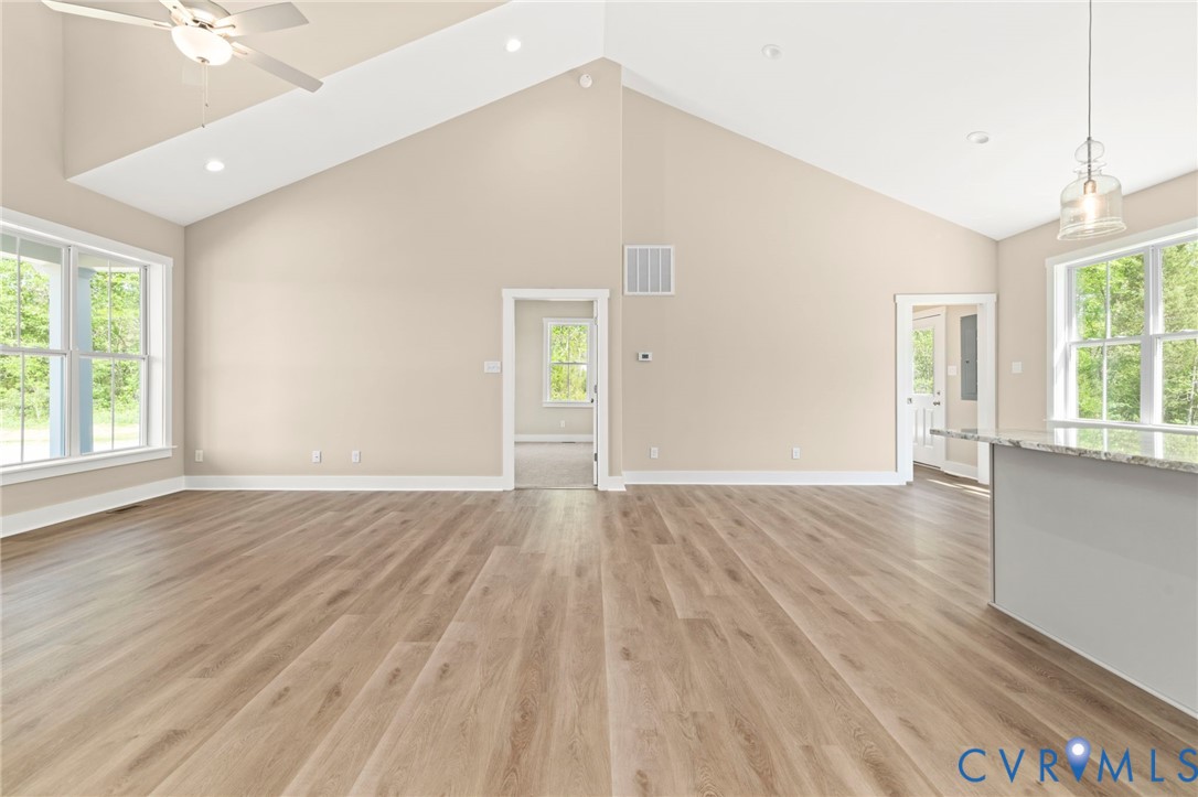 7566 Prince Edward Hwy
