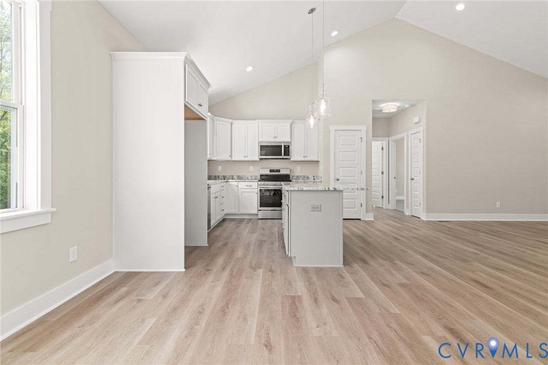 7566 Prince Edward Hwy