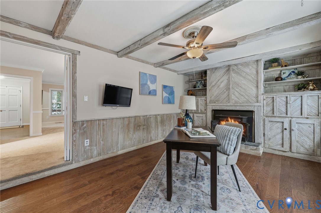 3212 Fox Chase Dr