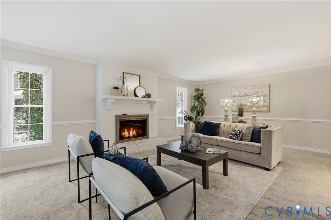 3212 Fox Chase Dr