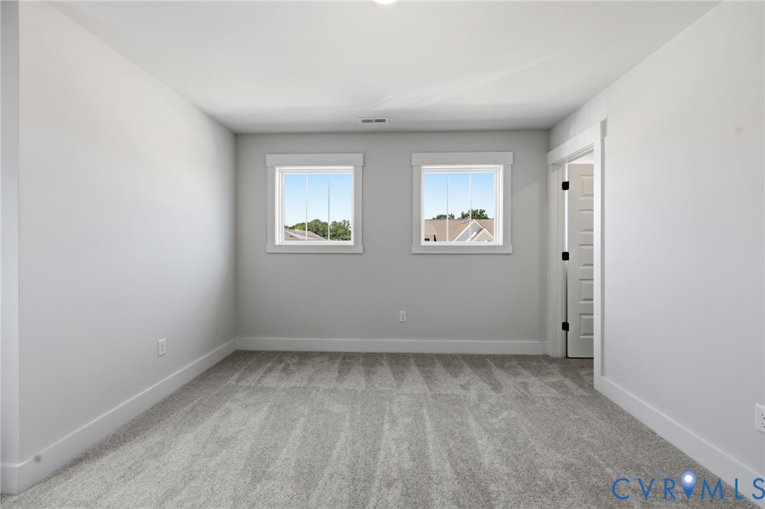 8525 Chimney Rock Dr
