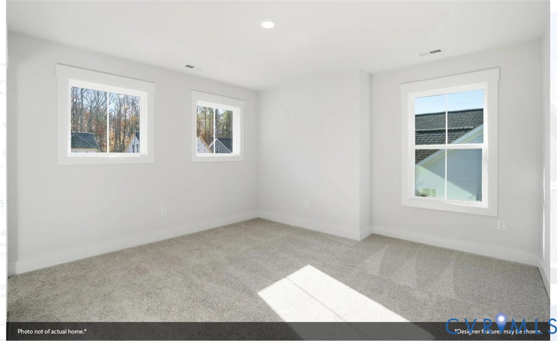 8525 Chimney Rock Dr