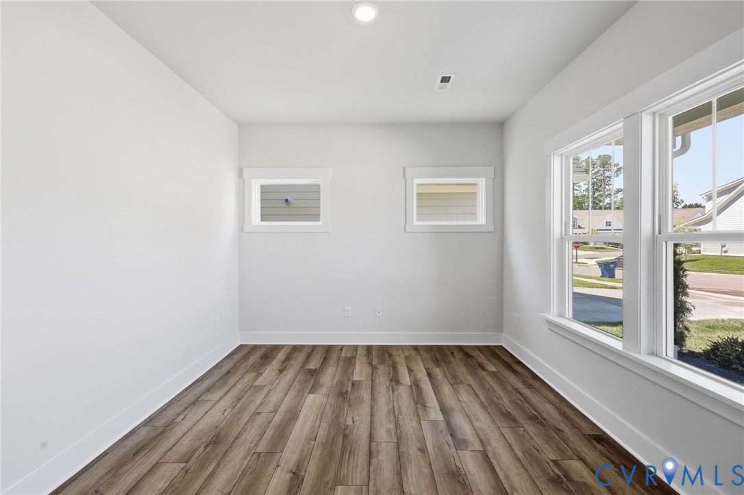 8525 Chimney Rock Dr