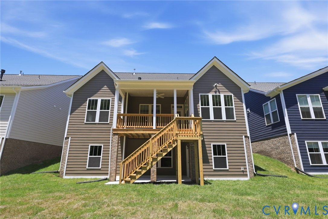 8525 Chimney Rock Dr