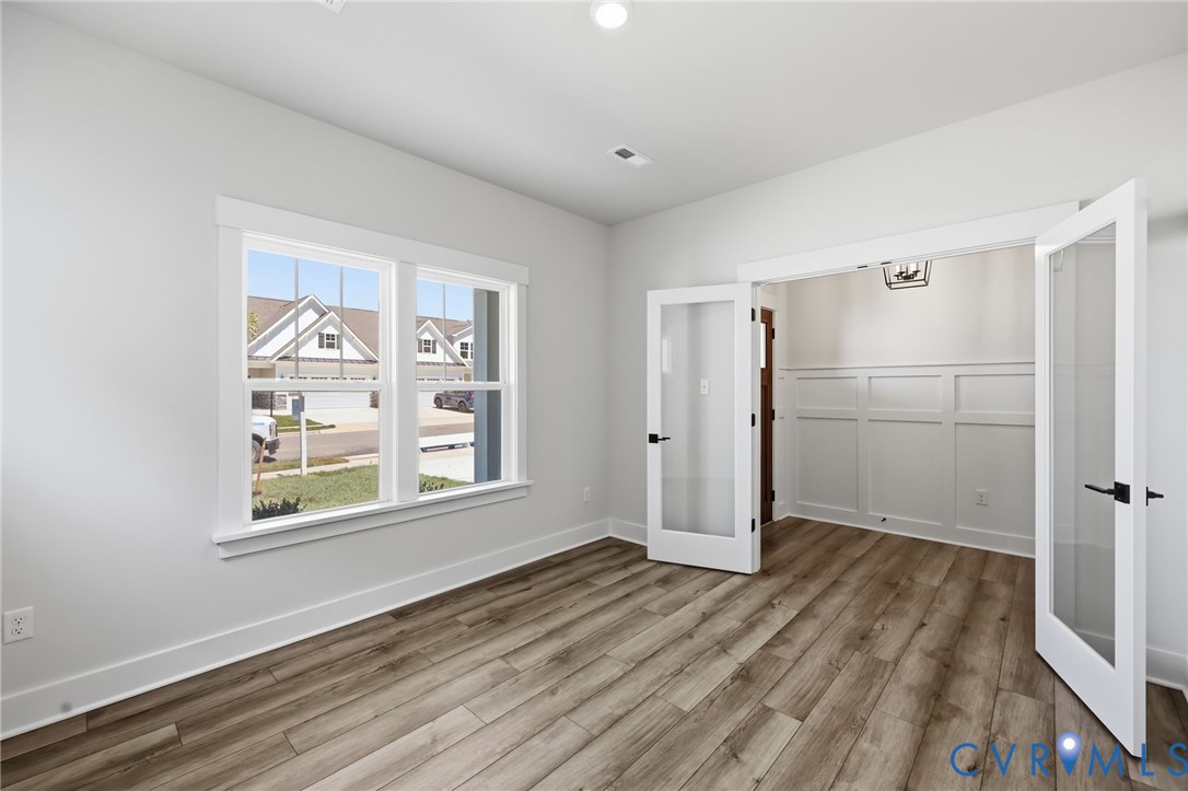 8525 Chimney Rock Dr