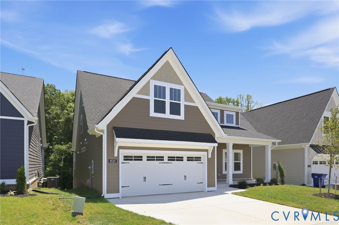 8525 Chimney Rock Dr