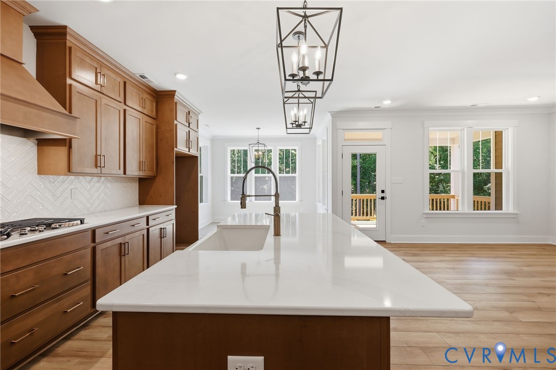 8525 Chimney Rock Dr