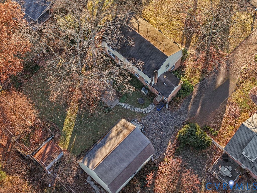 9760 Tuxford Rd