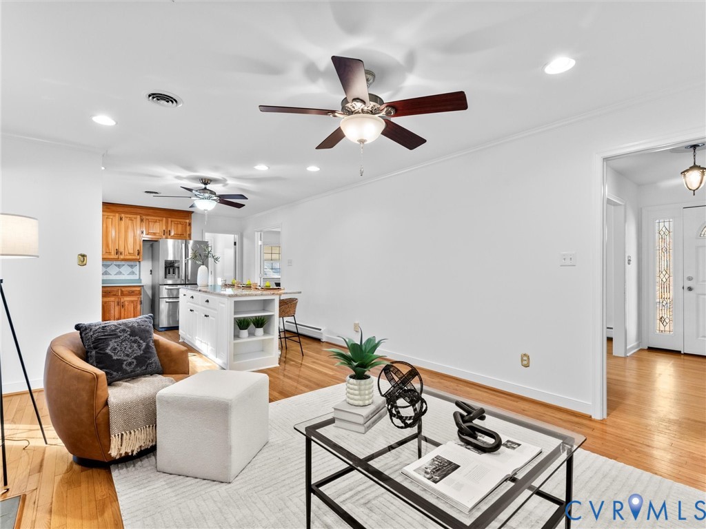 8411 Lyndale Dr