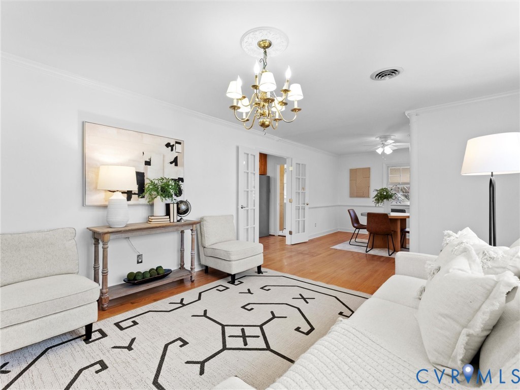 8411 Lyndale Dr