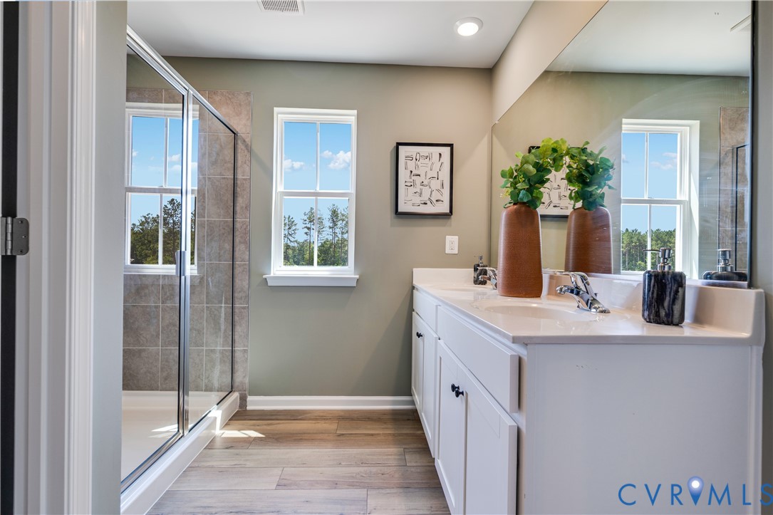 8752 Pioneer Hill Dr