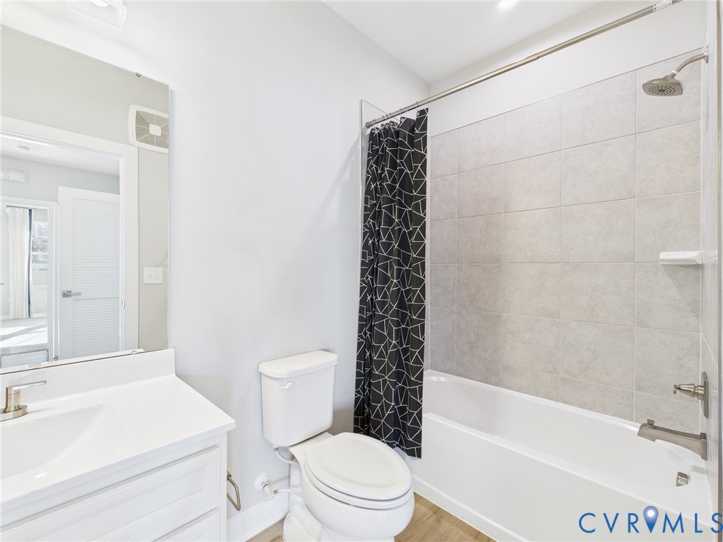 6601 Citory Way Unit#101