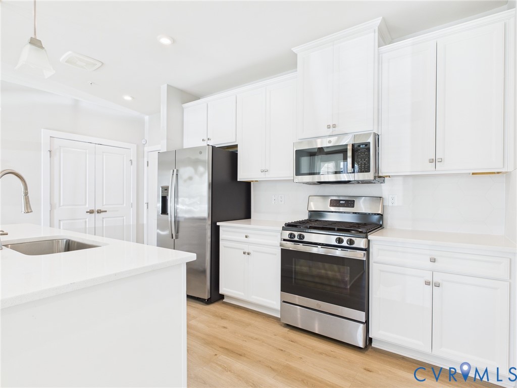 6601 Citory Way Unit#101