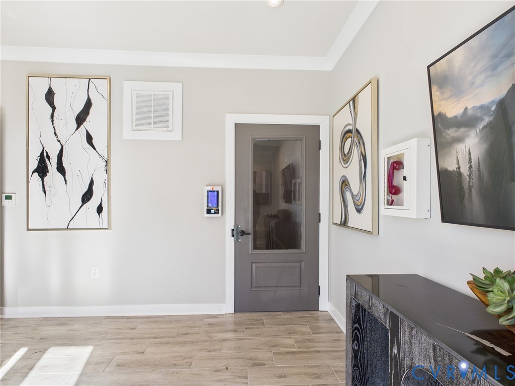 6601 Citory Way Unit#101