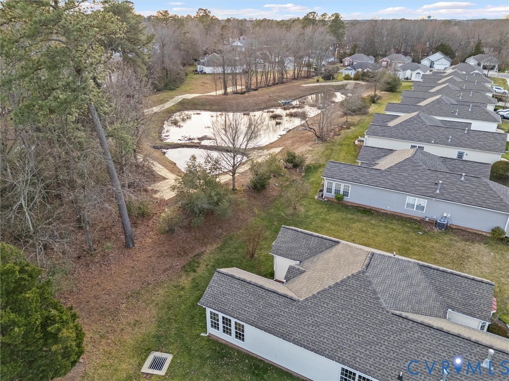 4248 English Holly Cir