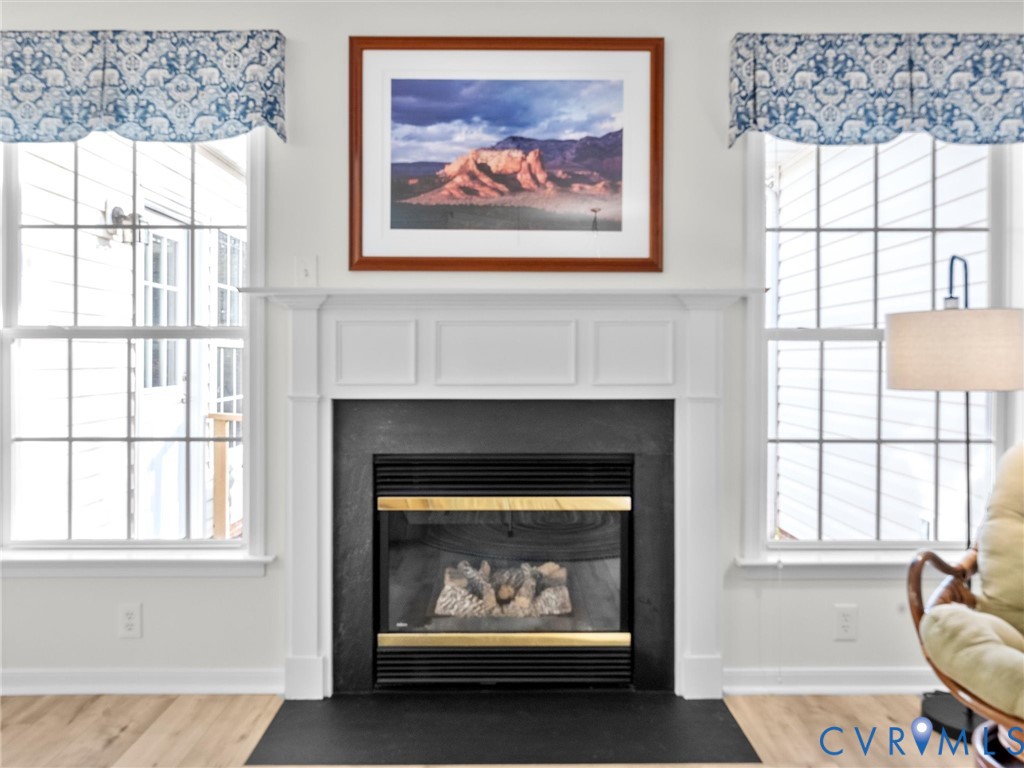 4248 English Holly Cir