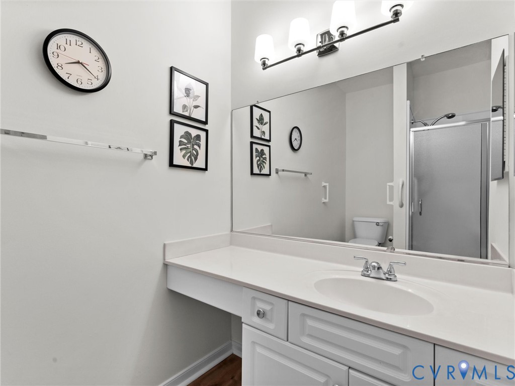 4248 English Holly Cir